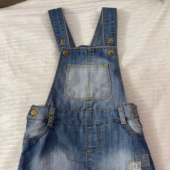 Cute overhauls baby girl 12-18 months - Picture 1 of 3